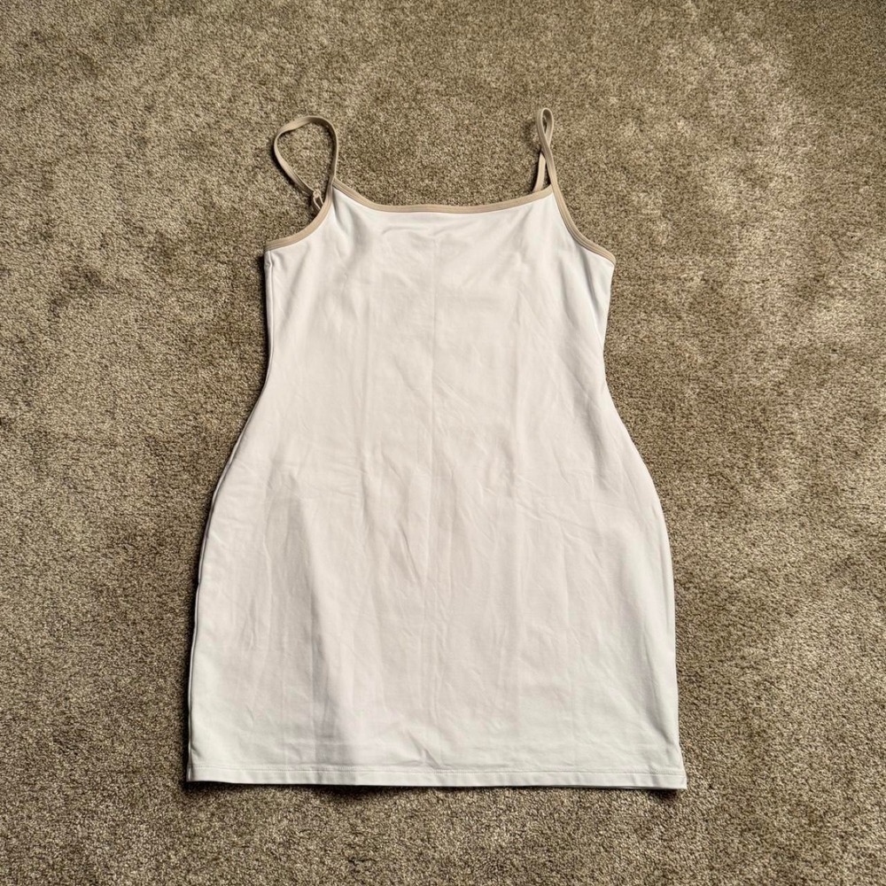 WHITE ARITZIA CONTOUR CAMI MINI DRESS